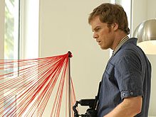 Сезон 1 :: Эпизод 01 :: "Dexter" / "Dexter"