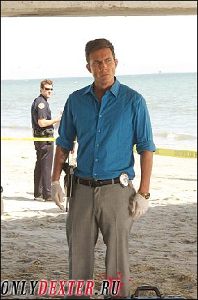 s06e01_onlydexter.ru_006 (331x500, 175 kБ...)